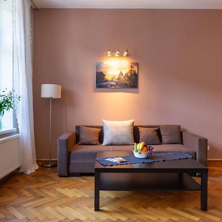 Spacious, Central & Artistic W/Brand New Bathroom! Krakow Exterior photo